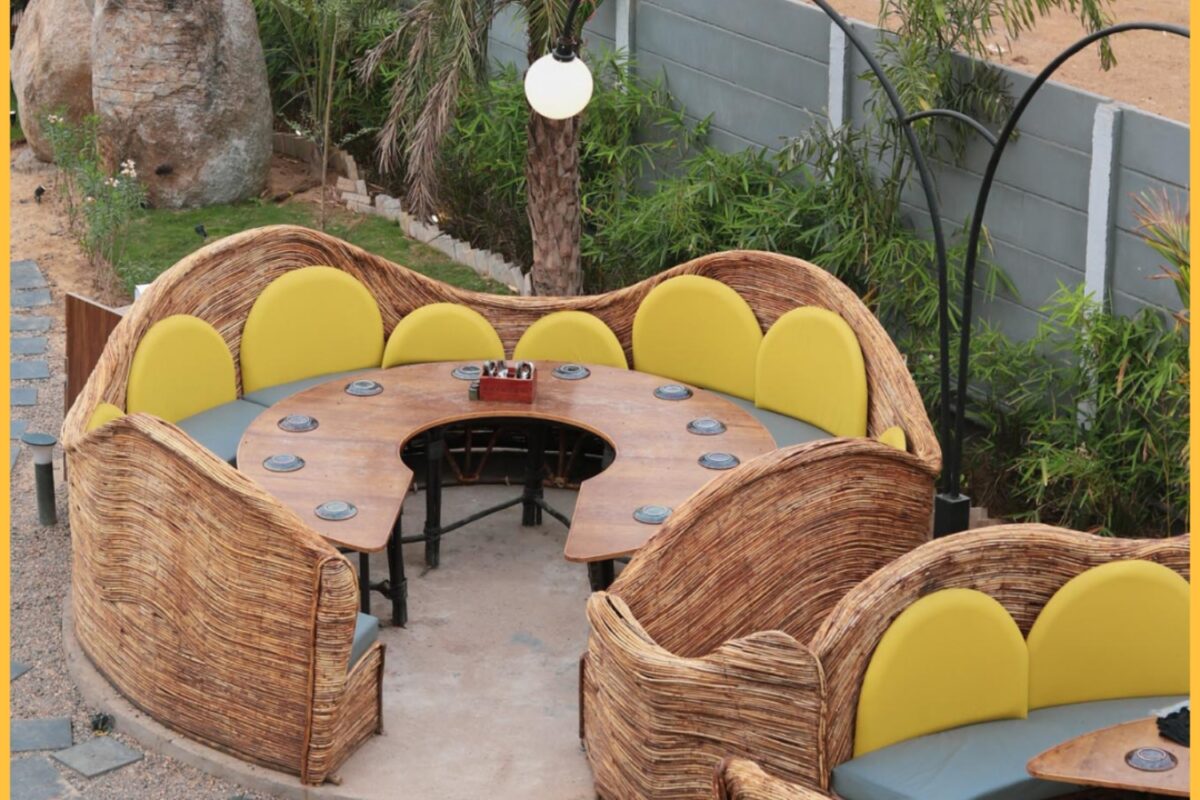 Open Seating Restaurant in Ahmedabad